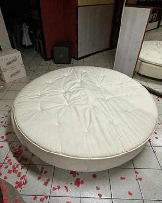 Letto tondo modello Sultan Sandane