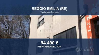 Immobile in asta di 123 m² con più di 5 locali a R