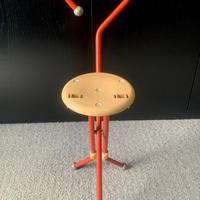 Sgabello pieghevole Ulisse, design di Ivan Loss