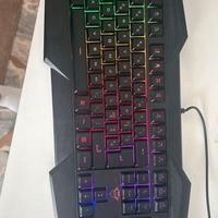 Tastiera gaming GXT 830