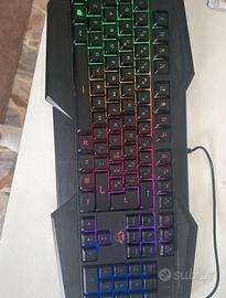 Tastiera gaming GXT 830