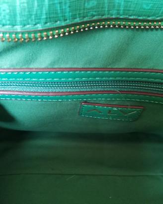 BORSA E POCHETTE ALV BY ALVIERO MARTINI