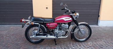Suzuki T 500 TITAN