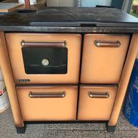 Stufa economica a legna