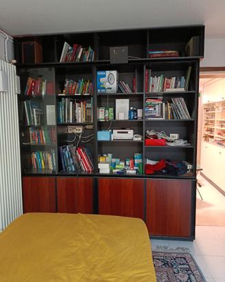 MOBILI UFFICIO E CASSAFORTE