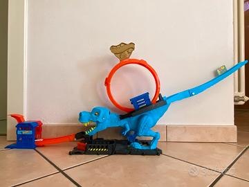 Pista Hot Wheels dinosauro