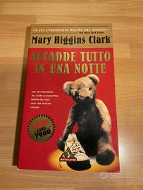 Mary Higgins Clark - Accadde tutto in una notte.
