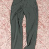 Pantaloni Bershka skinny cropped