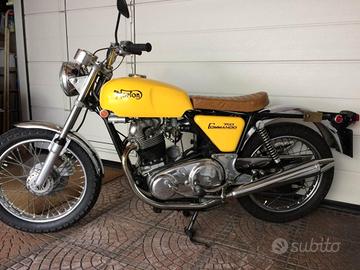 Norton Commando - 1972
