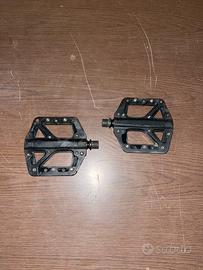 Pedali mountain bike