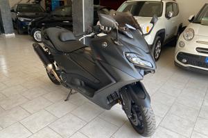 Yamaha T Max 560 2022 AKRAPOVIC 2313KM