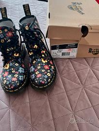 anfibi,dr martens 36