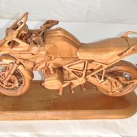 BMW 1200 GS 1:9 Legno di Ciliegio fatta a mano