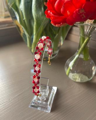 Bracciale con perline e cristalli