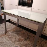 Tavolo cucina allungabile con piano in vetro temp.