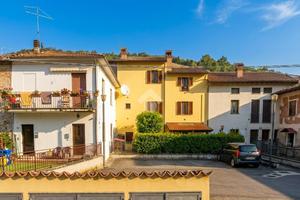 3 LOCALI A TRAVERSETOLO