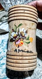VASETTO DI LEGNO INTARSIATO E DIPINTO A MANO 