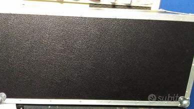 Flght case per testata