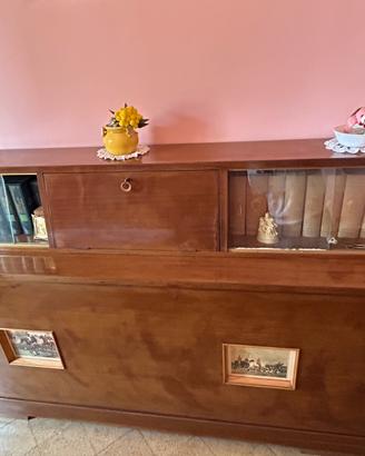 Libreria con  letto a scomparsa