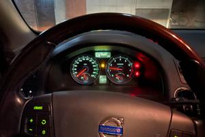 VOLVO C70 2500 T5 MOMENTUM