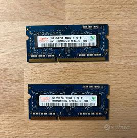 RAM DDR3 1066Mhz 2 x 1GB marca Hynix