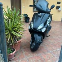 Yamaha Majesty 125