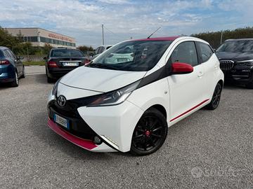 Toyota Aygo 1.0 VVT-i 69 CV 5 porte x-play