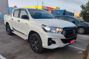 hilux lounge 2.4 