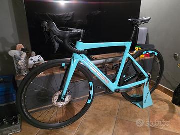 Bici da corsa Bianchi taglia 55
