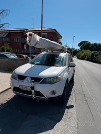 Miatubishi outlander 2.0 4Wd