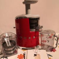 Estrattore di succo Smeg  mod. SJF01 