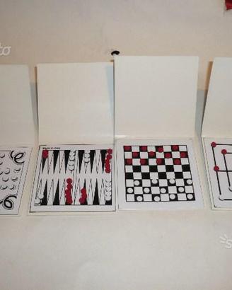 N. 4 mini giochi magnetici