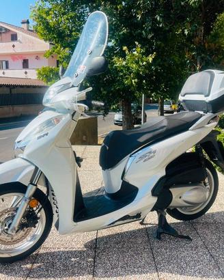 HONDA SH 300 i TUTTO INCLUSO ANCHE PASSAGGIO! MI