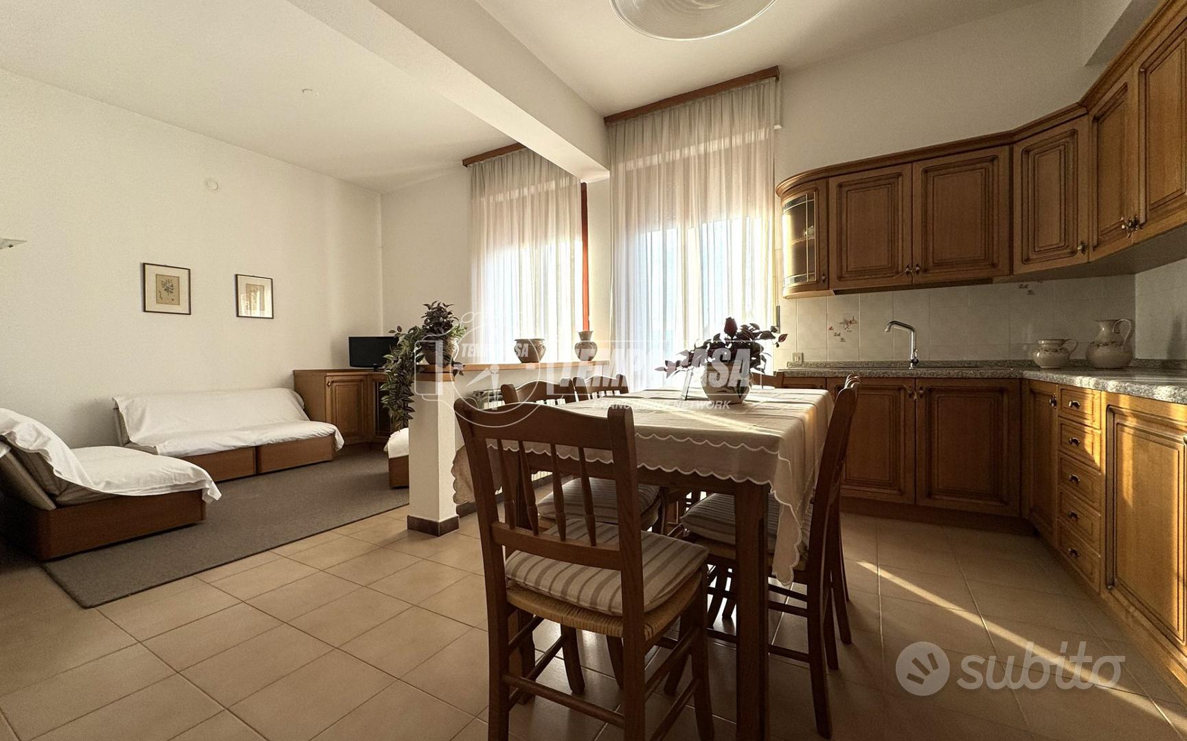 Stabile indipendente con reddito e ampi spazi abit - Vista 4
