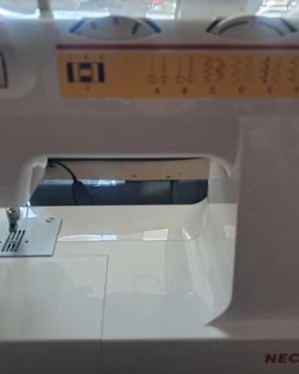 Macchina da cucire Necchi 276.