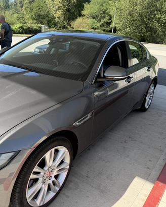Jaguar xe 2016