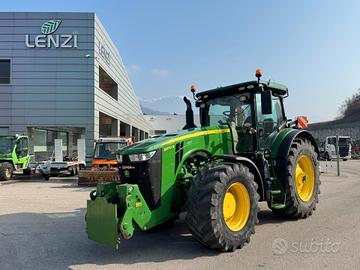 TRATTORE JOHN DEERE 8370R