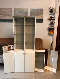 mobili da bagno IKEA colore bianco composti 