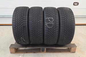 4 gomme bridgestone 215 55 18 invernali
