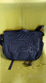 Borsa tracolla portacomputer DAKINE