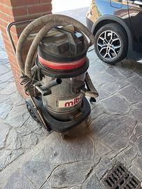 Macchina aspirapolvere e aspiraliquidi marca Milbe