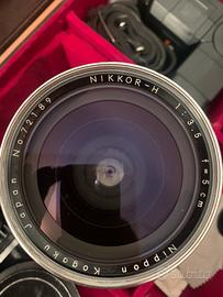 Macchina fotografica 6x6 Zenza Bronica