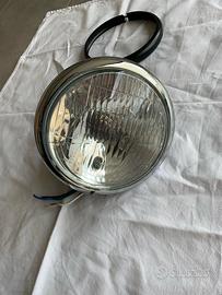 Faro anteriore bates