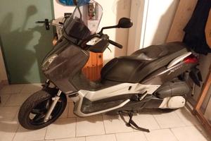 xmax 250 2006 65000 km non va in moto