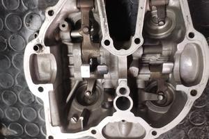 Coperchio valvole Honda Dominator nx;650