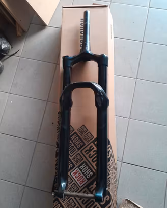 Rock shox  140MM