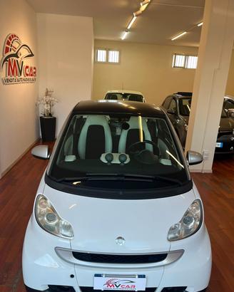 Smart ForTwo 1000 52 kW MHD coupé passion