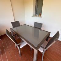 Tavolo da esterno