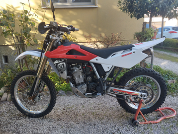 Moto enduro Husqvarna TE 450 2007