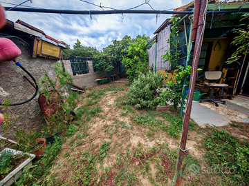 Terreno+vigneto+casa con pozzo e corrente